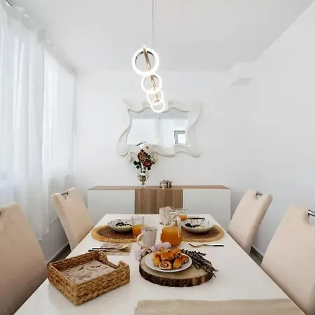 Khaleesi En Lanzarote Villa