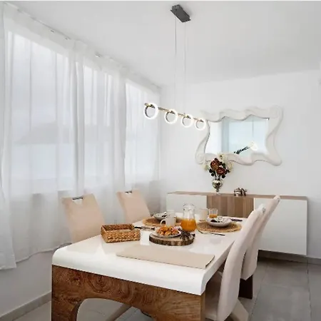 Khaleesi En Lanzarote *