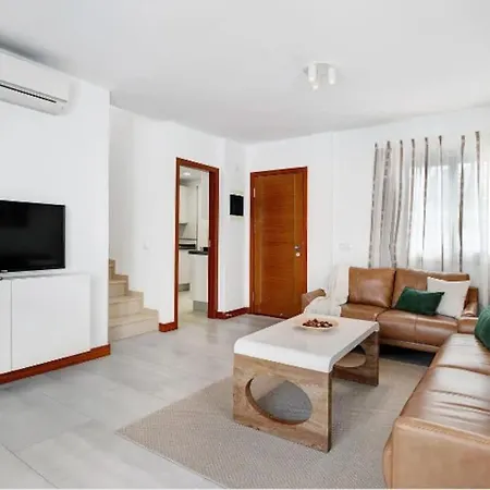 Khaleesi En Lanzarote