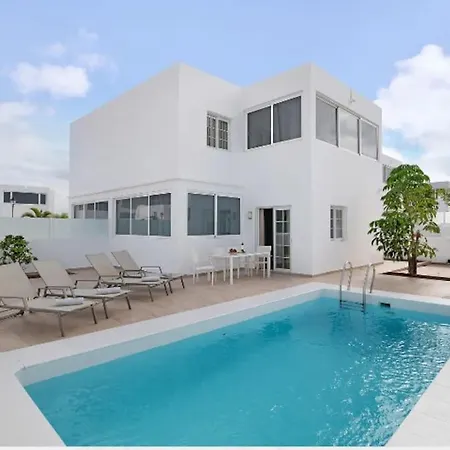 Khaleesi En Lanzarote Arrecife (Lanzarote)