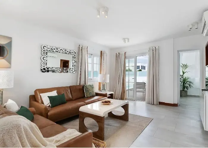 Khaleesi En Lanzarote