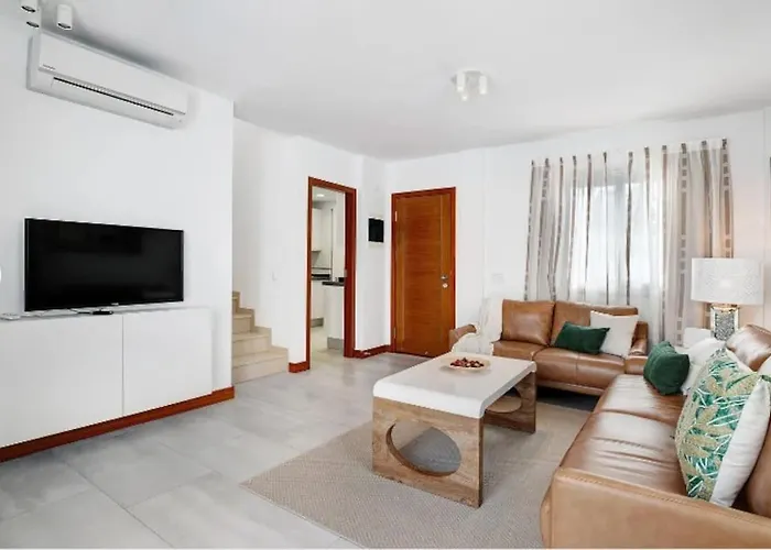 Khaleesi En Lanzarote